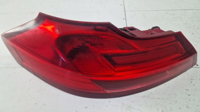 Задний левый стоп 22950973 OPEL