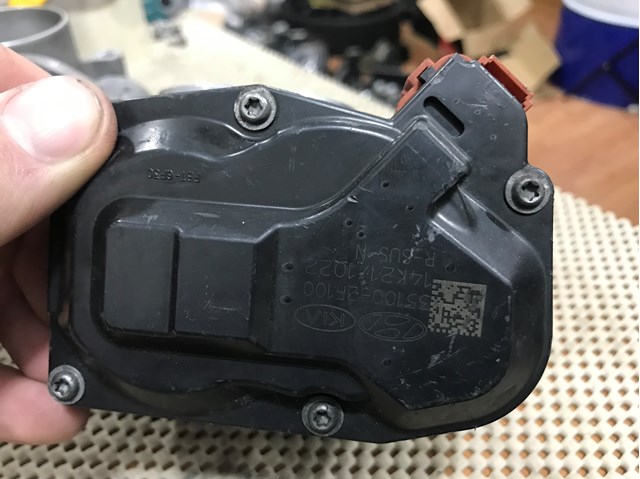 351002F100 Дроссельная заслонка купить Черновцы