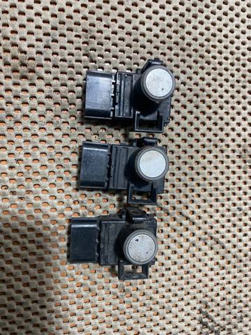 Датчик сигнализации парковки, парктроник, боковой 39680TL0G01 HONDA