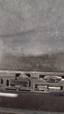 VAG 3AA853651 Решетка радиатора в наличии Ровно