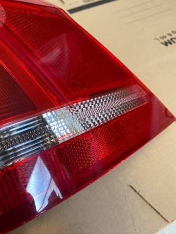 VAG 3AE945096F Фонарь задний правый внешний в наличии Одесса