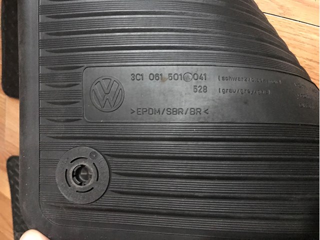 3C1061501A041 Коврик передний, комплект из 2 шт. купить Тернополь