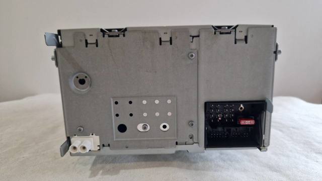 3C8035195 VAG Магнитола (радио AM/FM) купить в Черновцы