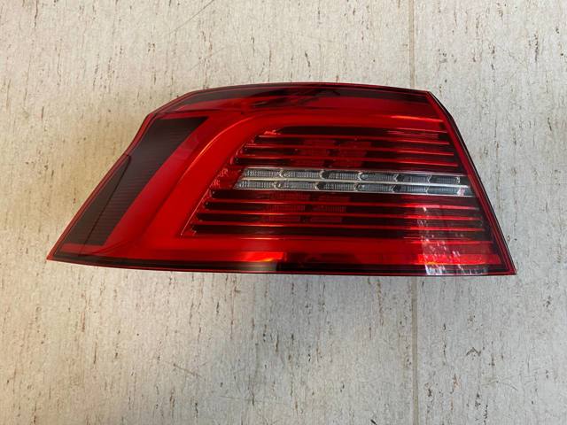 3G5945207C VAG Фонарь задний левый внешний купить в Житомир
