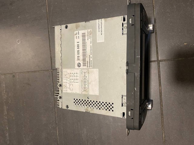 VAG 3T0035680 в наличии Черкассы