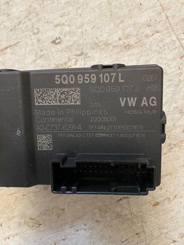 5Q0959107L VAG Модуль управления (ЭБУ) открытия крышки багажника (двери 3/5-й задней) купить в Днепр