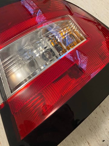 VAG 6V9945096 Фонарь задний правый в наличии Черновцы