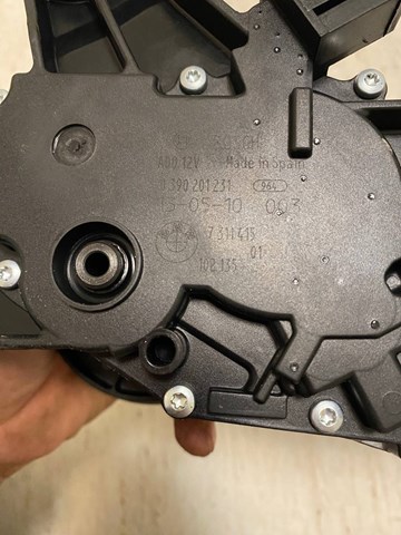 7311415 BMW Моторчик заднего дворника купить в Украина