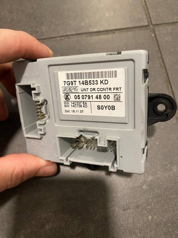 Блок комфорта передней двери 7G9T14B533KD FORD