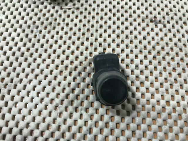 Датчики парковки задний 8200454716 RENAULT
