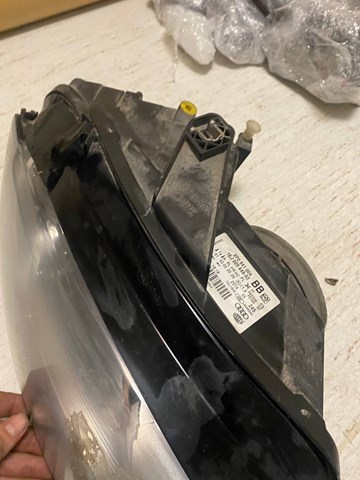 8P0941004BB VAG Правая фара купить в Чернигов