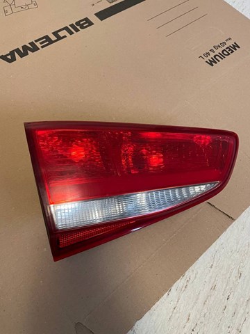 Задний левый стоп 92403A2500 HYUNDAI