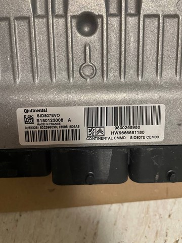 PEUGEOT 9666681180 в наличии Черновцы