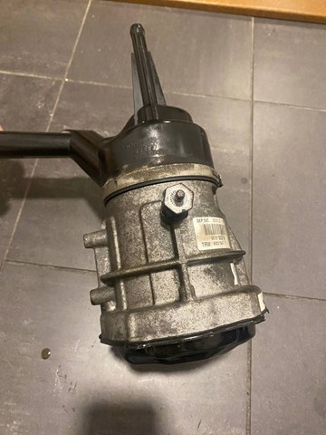 Насос рулевого механизма 9670700380 PEUGEOT