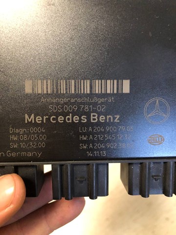 Блок управления фаркопом A2049007905 MERCEDES