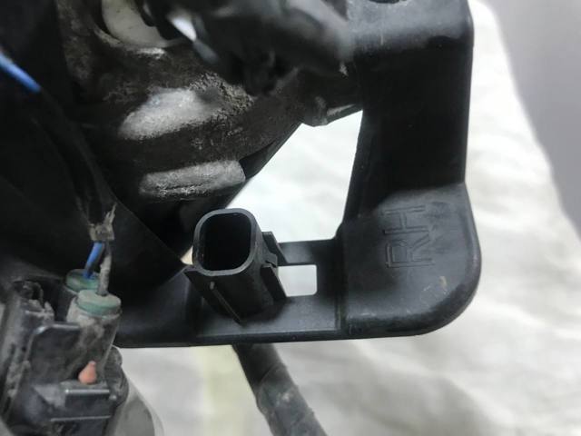 MAZDA GHP951680A Фара противотуманная правая в наличии Ужгород