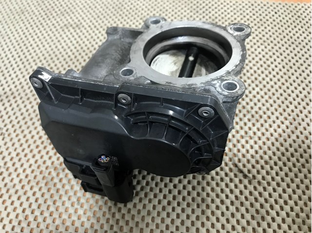 PE0113640B MAZDA Дроссельная заслонка купить в Львов