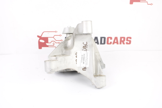 NISSAN 112106RC0B Правая подушка двигателя в наличии Киев