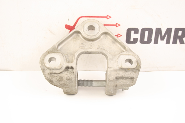 Кронштейн подушки (опоры) двигателя, задней 113326RA0A NISSAN