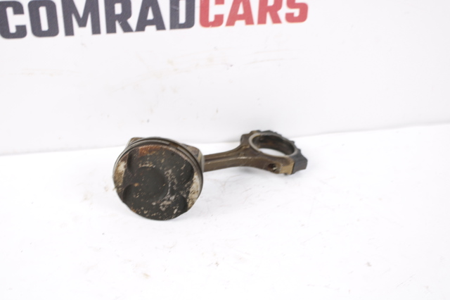 235102B000 HYUNDAI Шатун поршня двигателя купить в Николаев