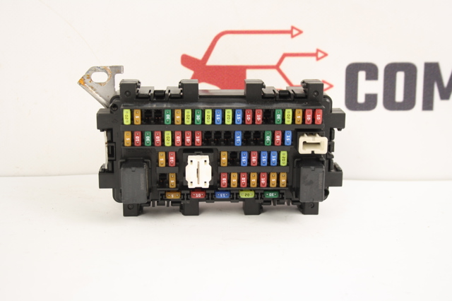 Монтажный блок 243505NA0A NISSAN