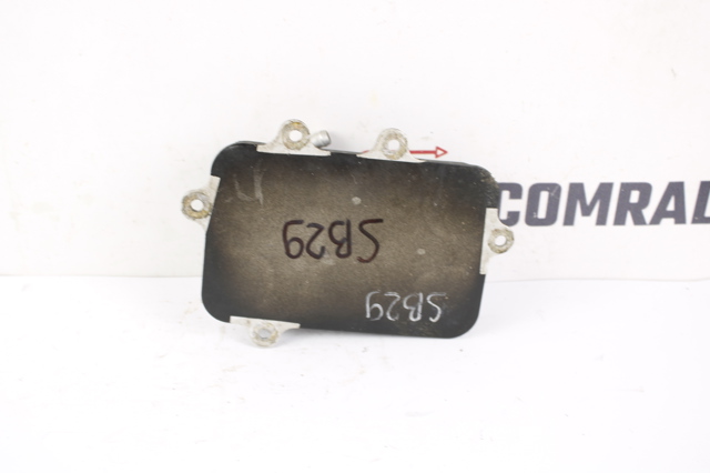 HYUNDAI 256204R000 Радиатор охлаждения, АКПП/КПП в наличии Полтава