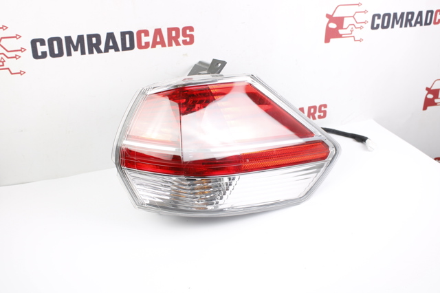 Фара задняя правая внешняя 265504BA0A NISSAN