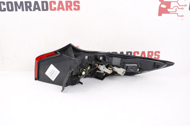 Задняя левая внешняя фара 265556RR0B NISSAN