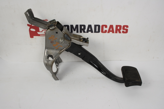 Педаль тормоза 32800J9200 HYUNDAI