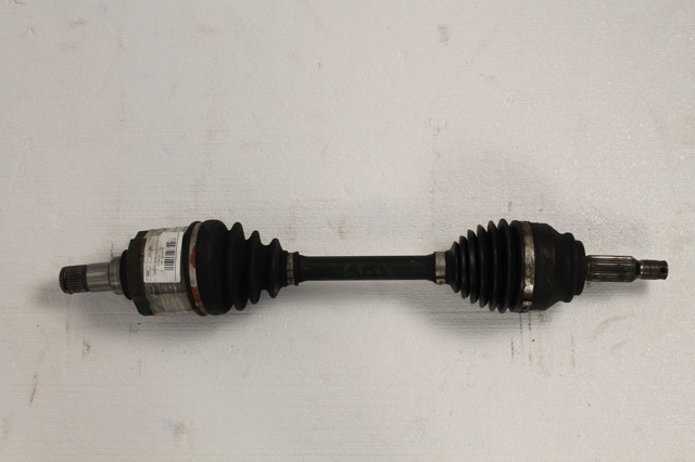 3815A137 MITSUBISHI Левая полуось купить в Одесса