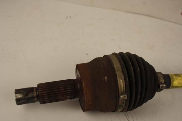 Полуось передняя левая 49500L0300 HYUNDAI
