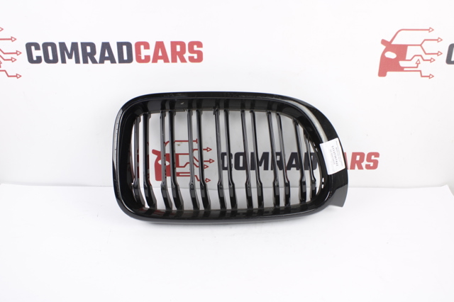 BMW 51137367422 Решетка радиатора правая в наличии Ровно