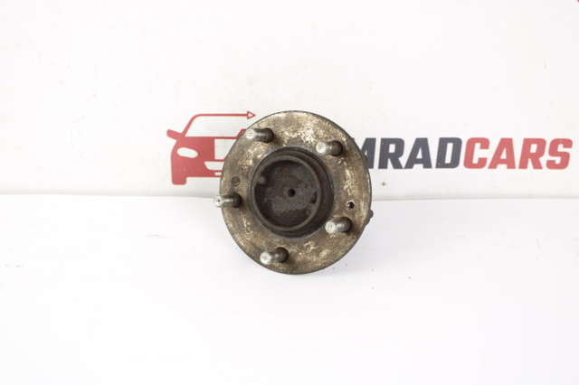 Ступица заднего колеса 527302G200 HYUNDAI