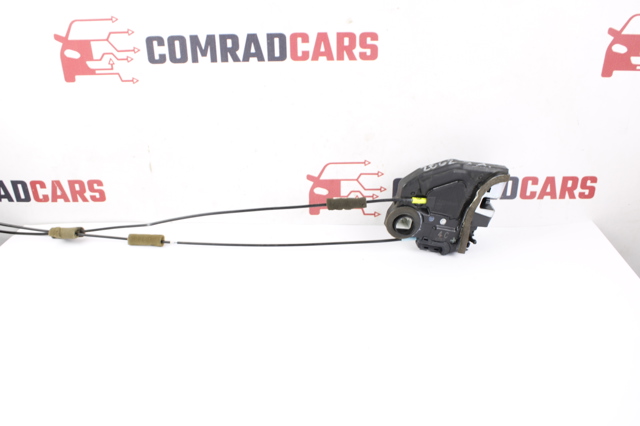 Замок задней правой двери  6905006100 TOYOTA