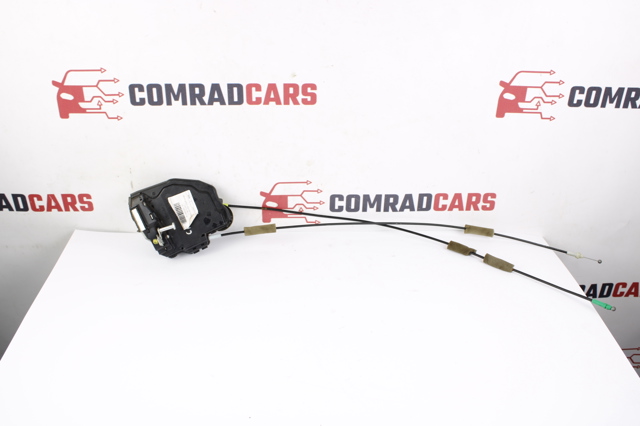 Замок задней двери, правой 6905033120 TOYOTA
