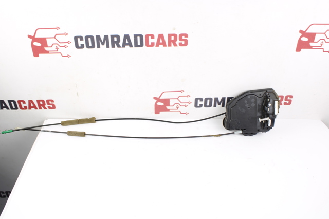 Замок двери задней левой 6906006100 TOYOTA