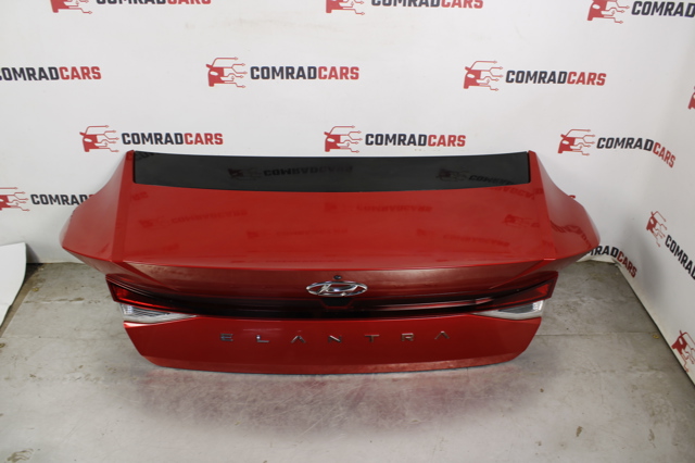 Крышка багажника 69200AA010 HYUNDAI