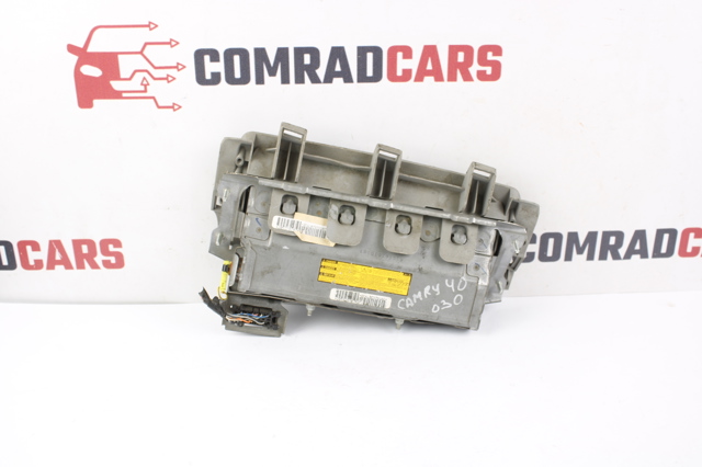 Эйрбэг защиты коленей нижняя 7390006010B1 TOYOTA