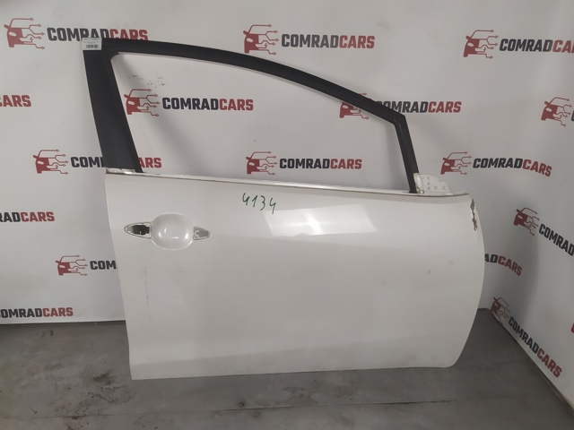 Пассажирская передняя дверь 76004A7000 HYUNDAI