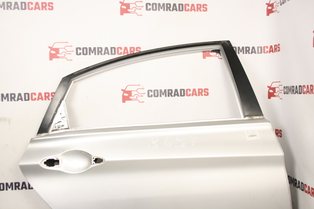 Дверь пассажирская задняя правая 770043S000 HYUNDAI