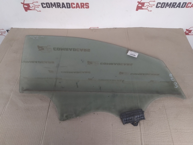 Стекло передней двери, правой 824202W060 HYUNDAI