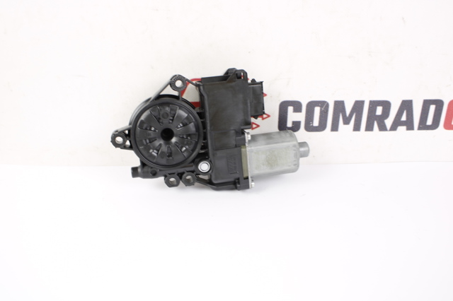 Мотор стеклоподъемника двери передней, левой 824503S011 HYUNDAI