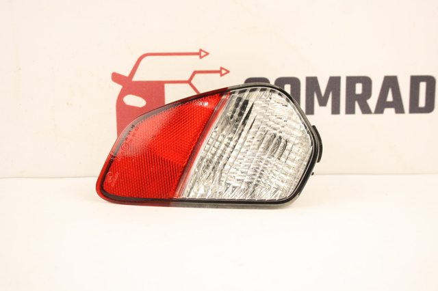 Фонарь заднего бампера, правый 8336A154 MITSUBISHI