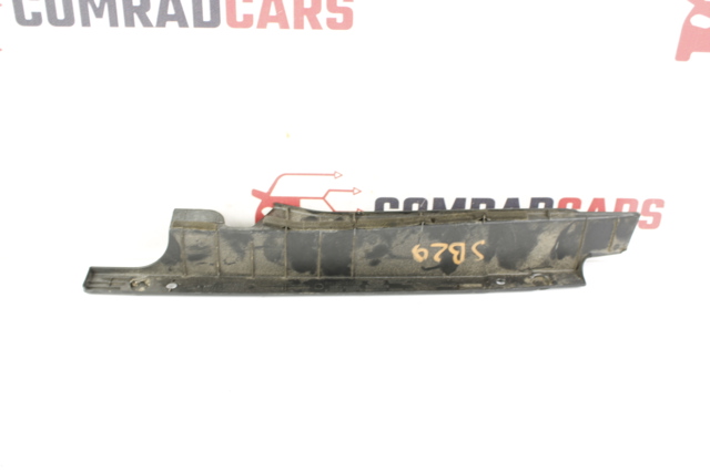 HYUNDAI 841303S000 Уплотнитель крыла в наличии Украина