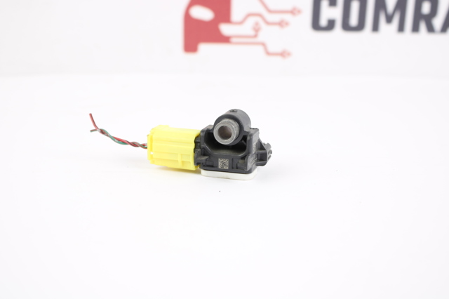 Датчик Эйрбэг передний 8651A166 MITSUBISHI