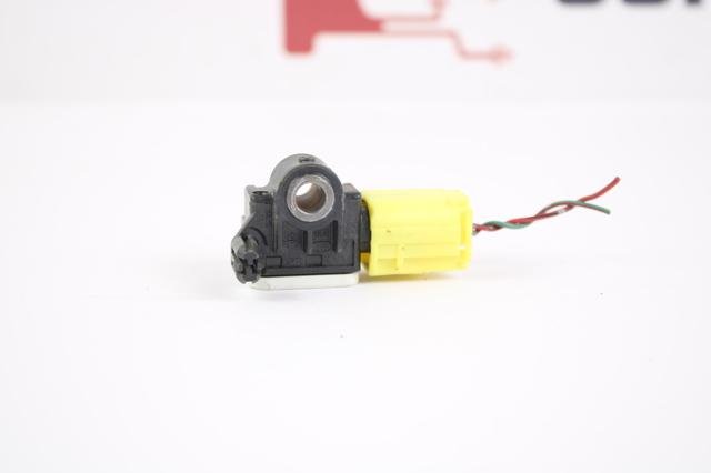 MITSUBISHI 8651A166 Датчик удара в наличии Ровно