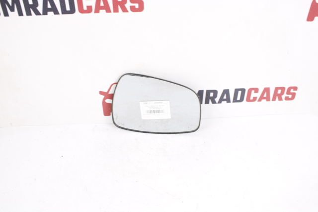 Зеркальный элемент левый 876114L000 HYUNDAI