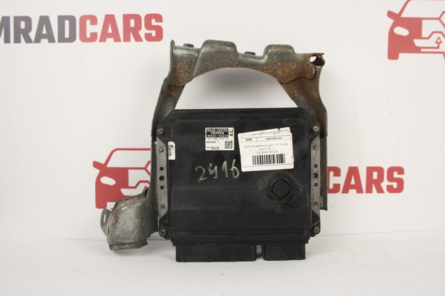 Компьютер двигателя 8966106C40 TOYOTA