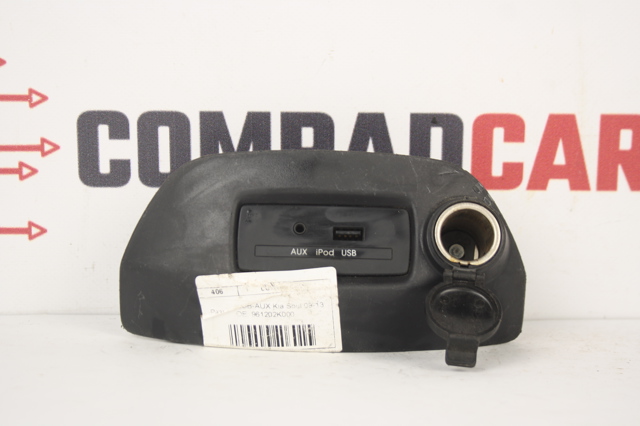 USB-разветвитель 961202K000 HYUNDAI
