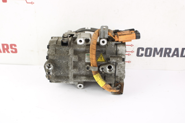 Компрессор кондиционера 977014U000 HYUNDAI